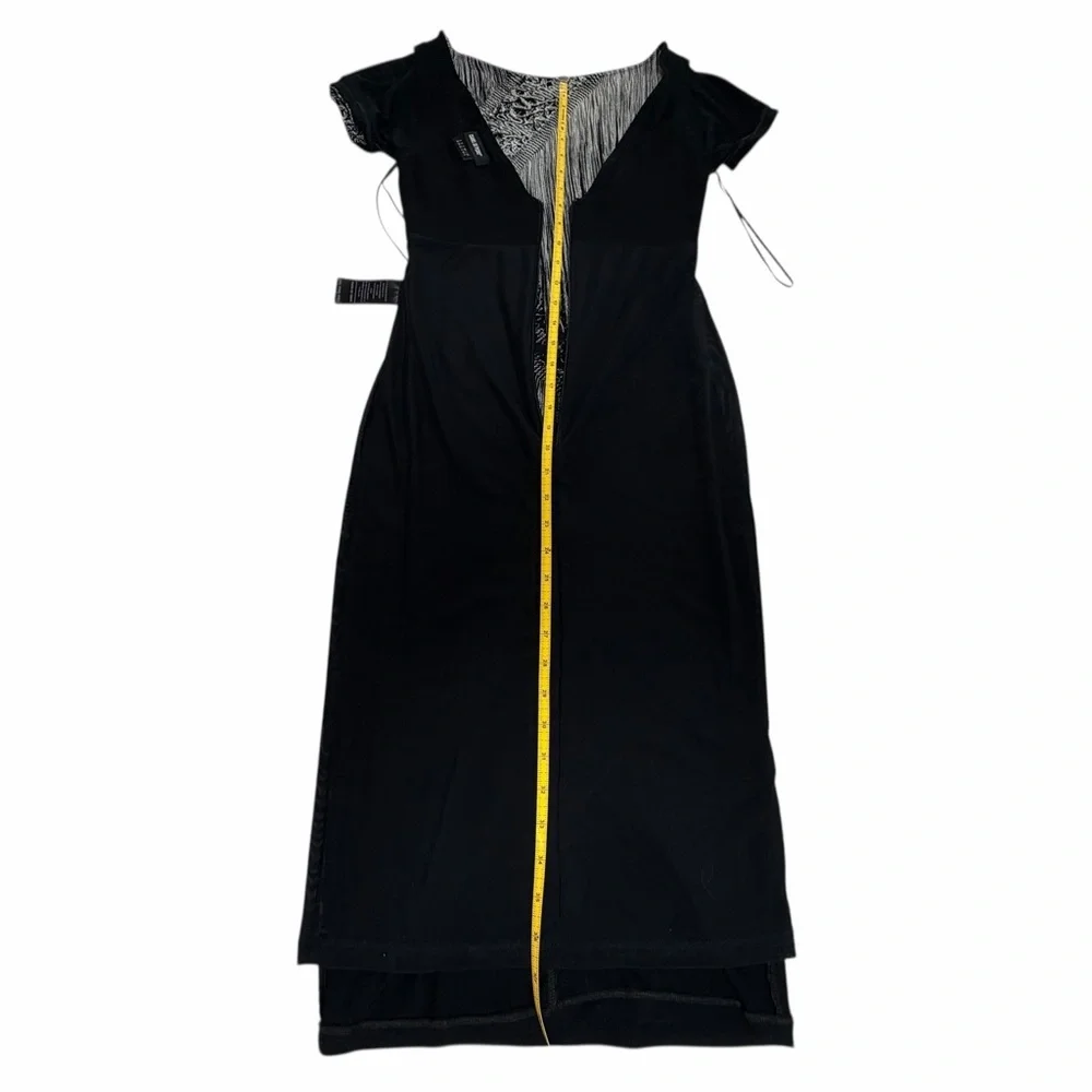 Elegant Isabel de Pedro Chain Printed Black Short Sleeve Dress- US 4 - Picture 10 of 16